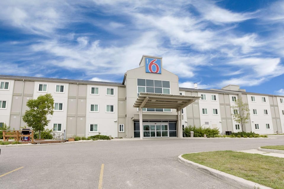 Property building, On site