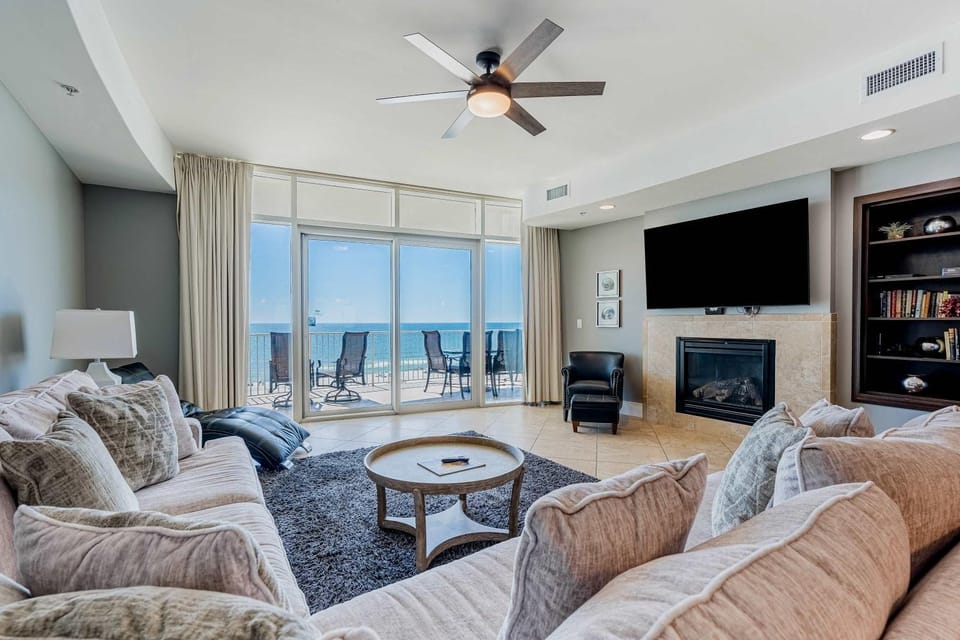 Turquoise C407 House in Orange Beach