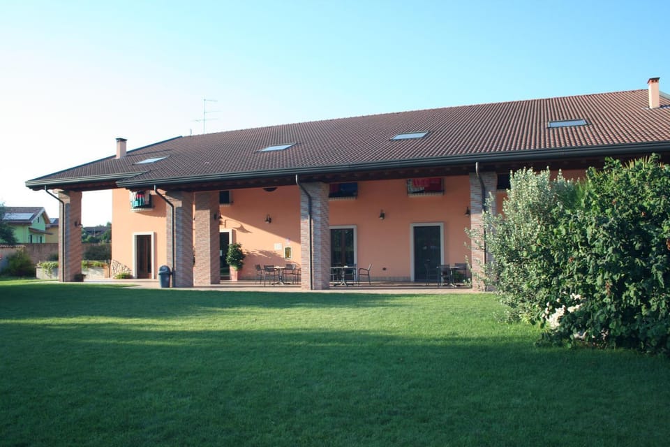 Property building, Facade/entrance, Garden view