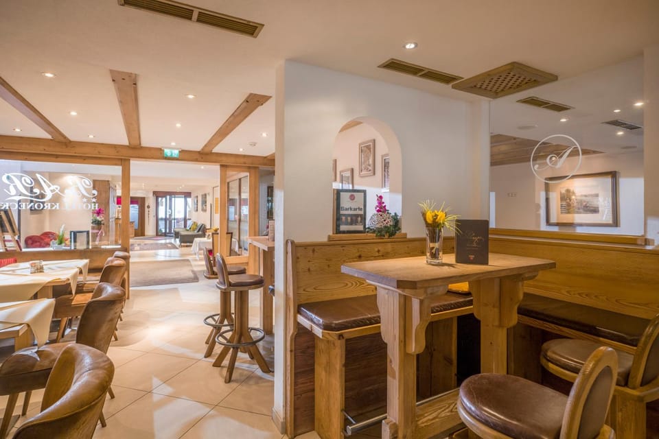 Lounge or bar