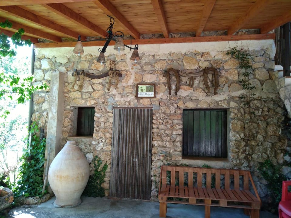 Casas Rurales Picos Del Oso Country House in Castile-La Mancha