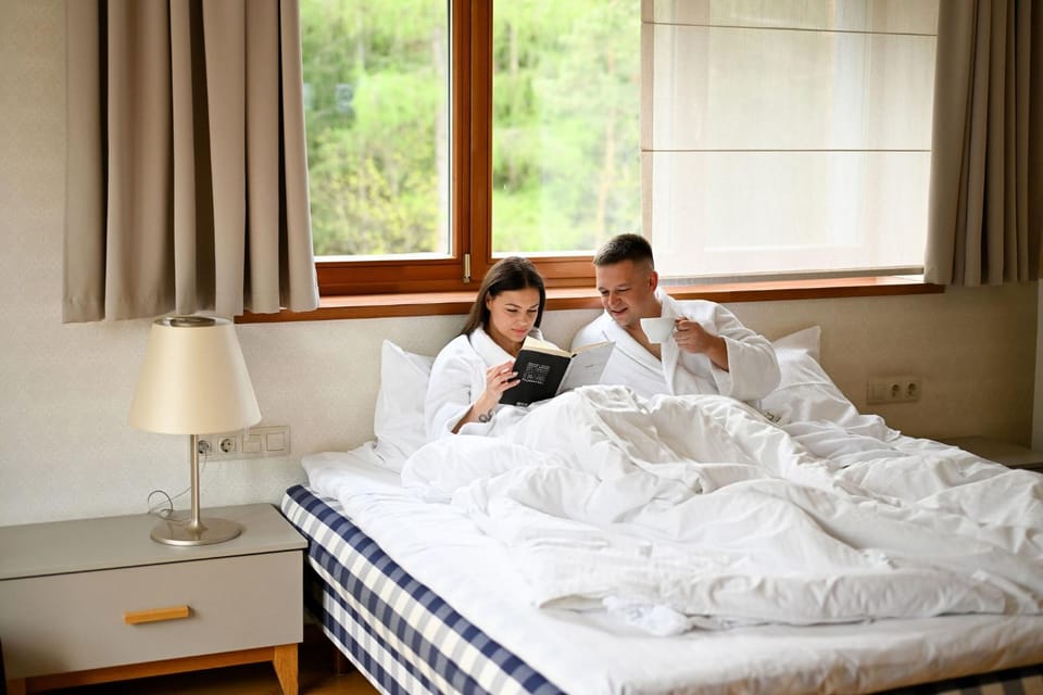Bedroom, room service