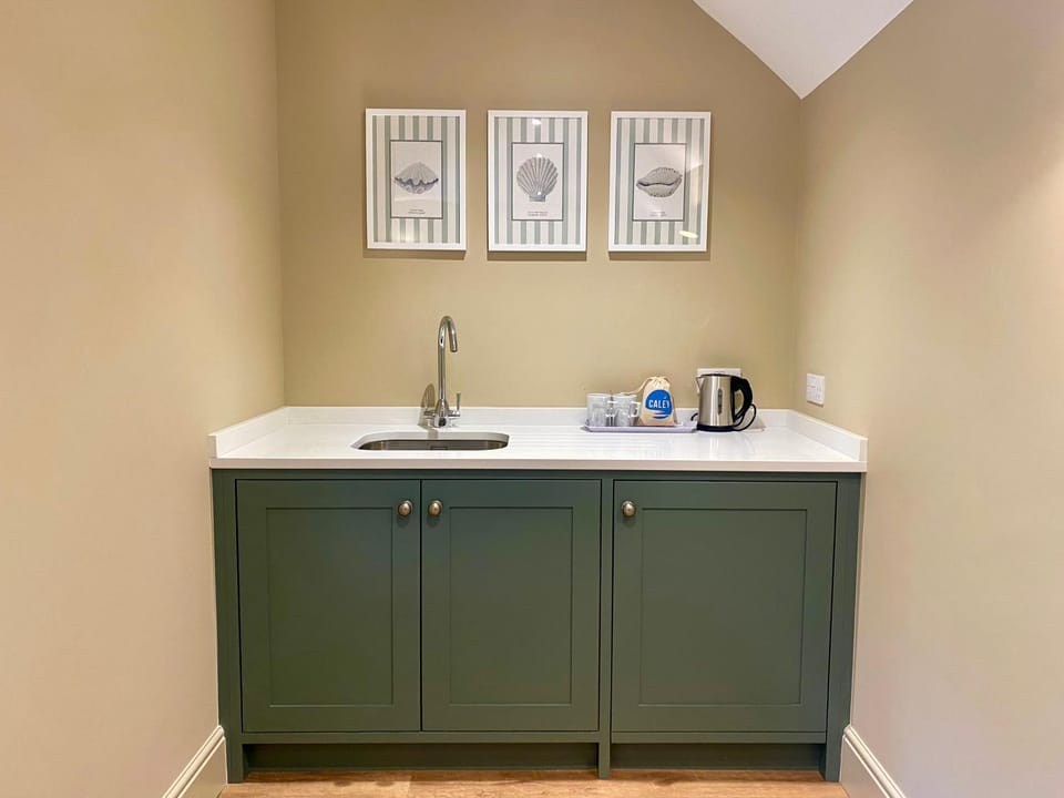 Coffee/tea facilities