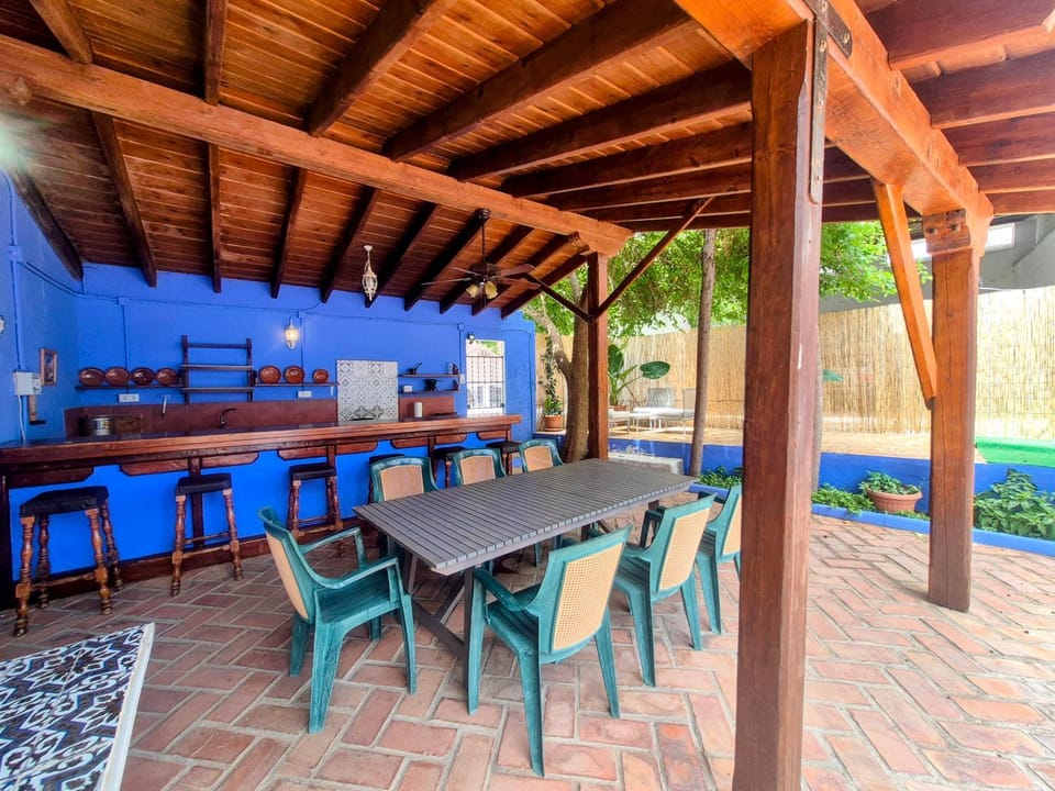 BBQ facilities, BBQ facilities
