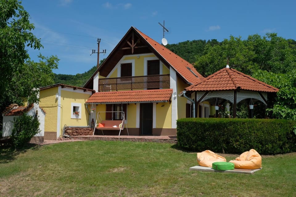 Panoráma Nyaraló House in Hungary