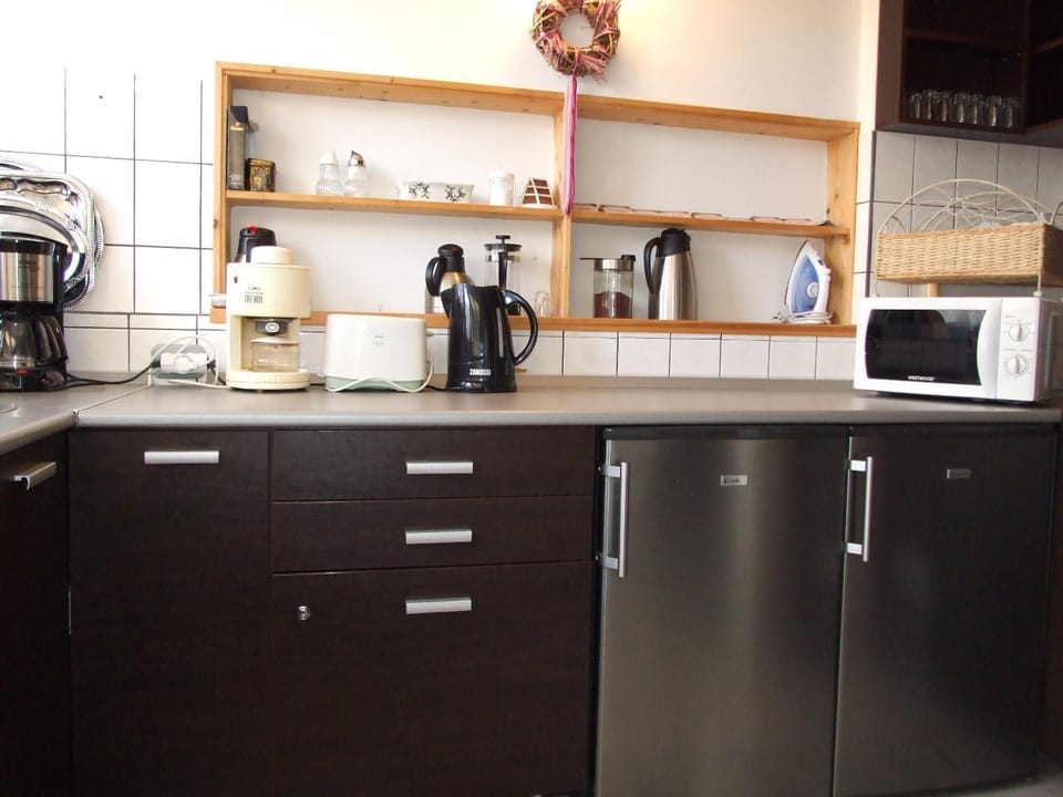Coffee/tea facilities, Kitchen or kitchenette