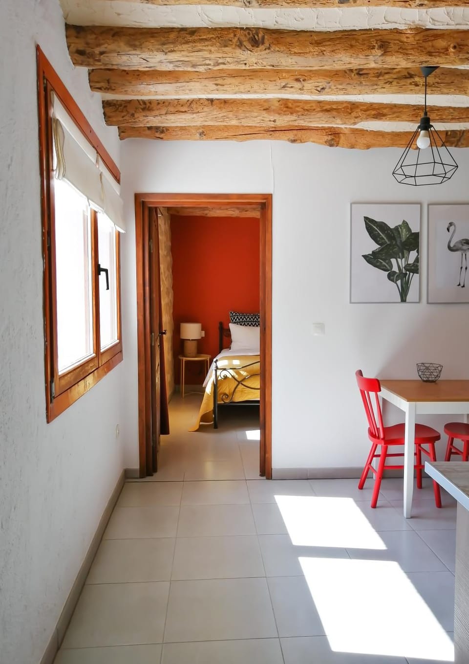 Dining area, kitchen