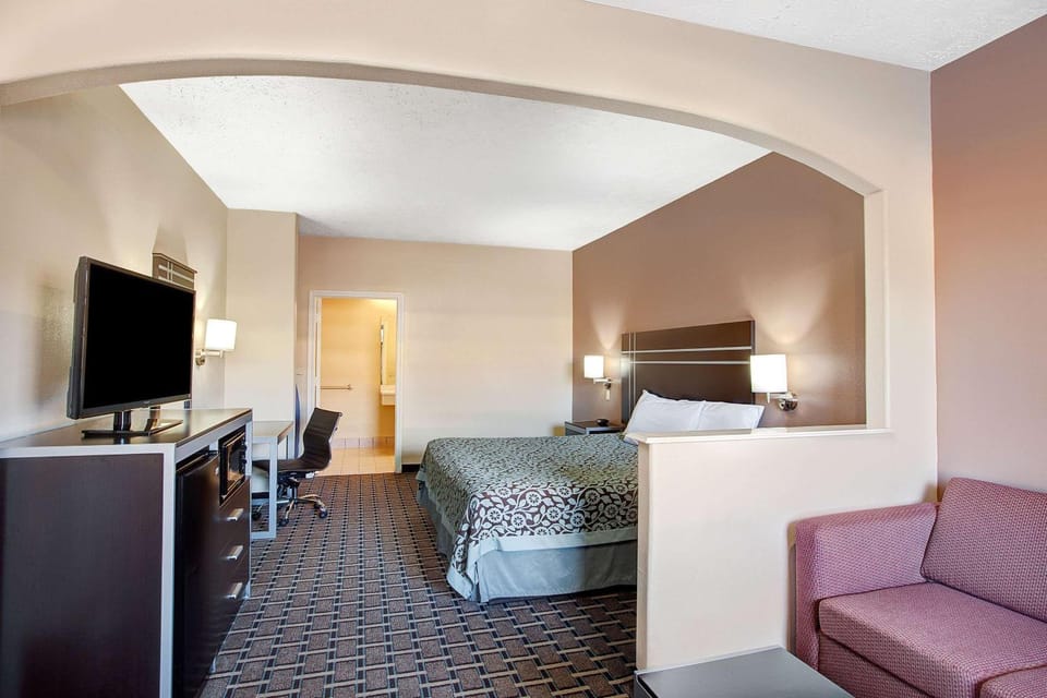 Photo of the whole room, Bedroom, On site