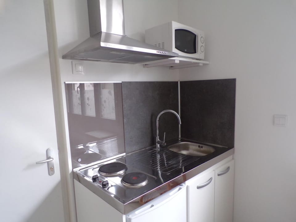 studio Turquoise Apartment in Berck