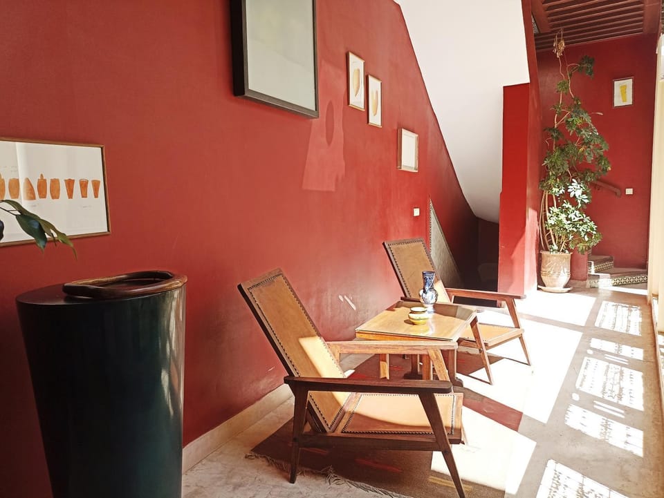 Seating area