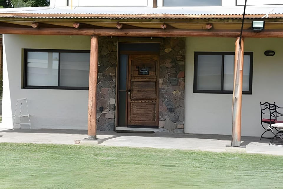 Finca Ogawa Country House in Mendoza Province Province