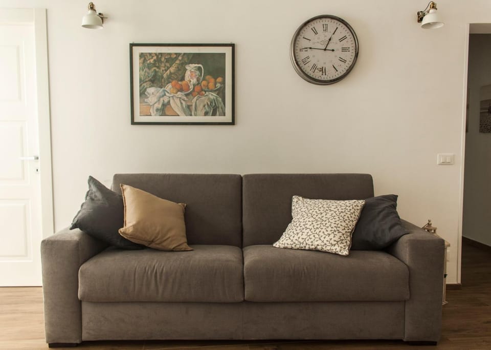 Color Apartment House in Apulia