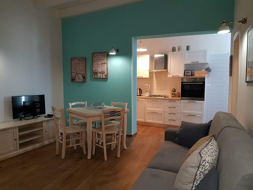 Color Apartment House in Apulia