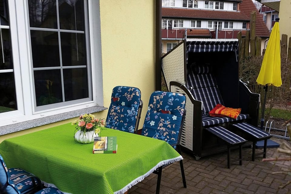 Am Deich 22 Strandfalter Zingst House in Zingst