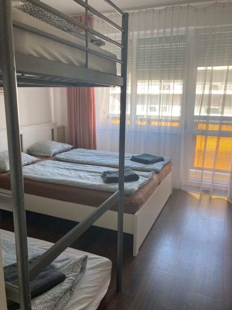 ARANYHÍD APARTMAN Apartment hotel in Siófok