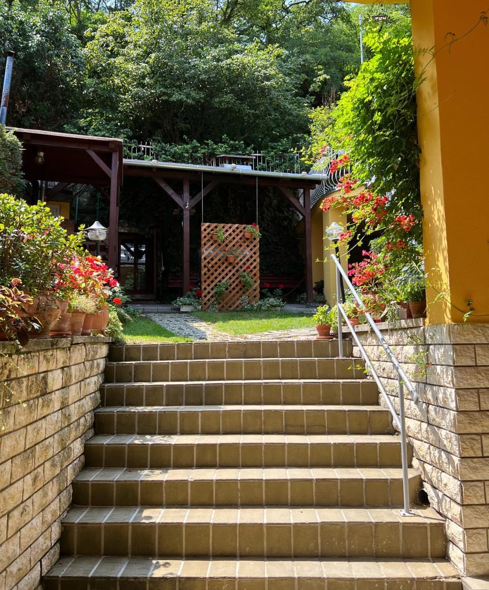 Óvár 12 Vendégház Bed and Breakfast in Slovakia