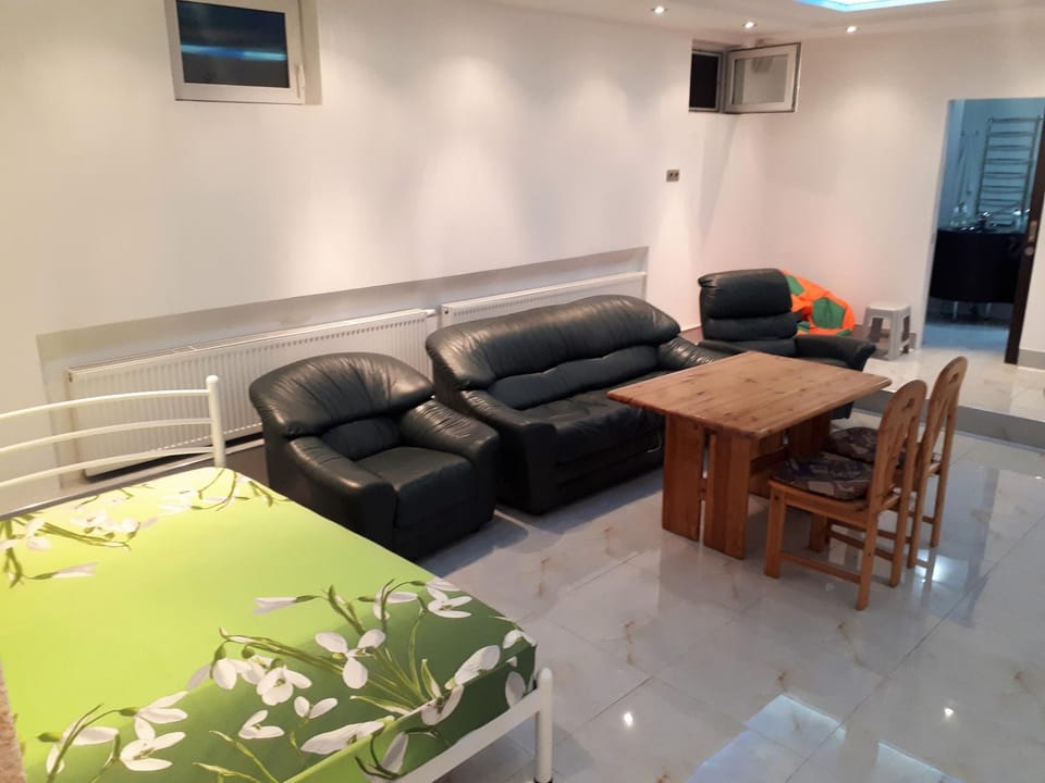 Living room, Dining area, Bedroom