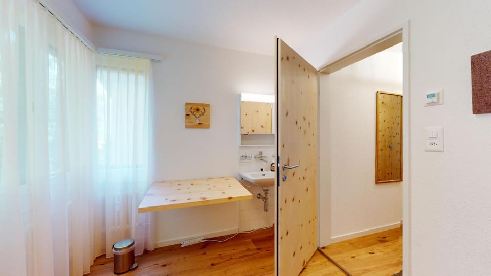 Lavinas 2 - Celerina Apartment in Samedan