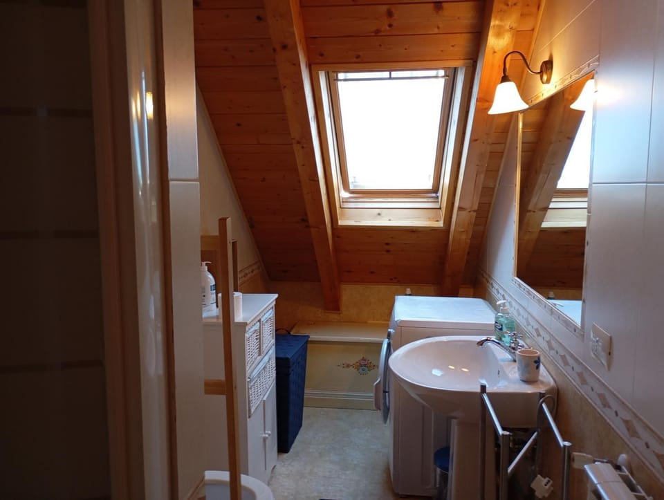 Toilet, Bathroom