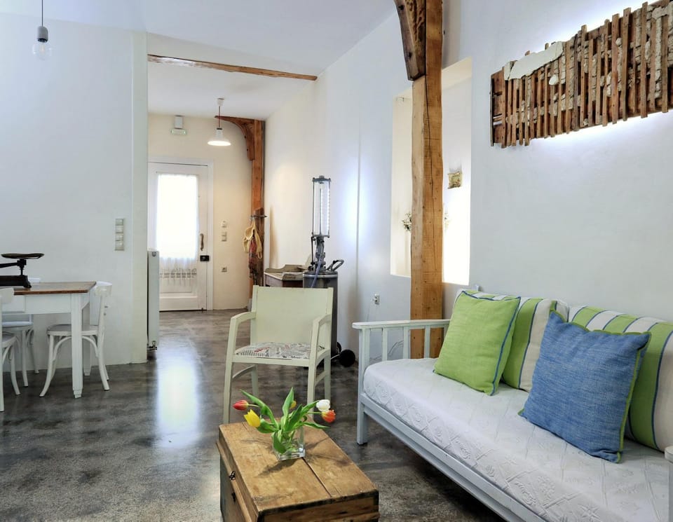 Tramezzo Designer's House Apartment in Lefkada