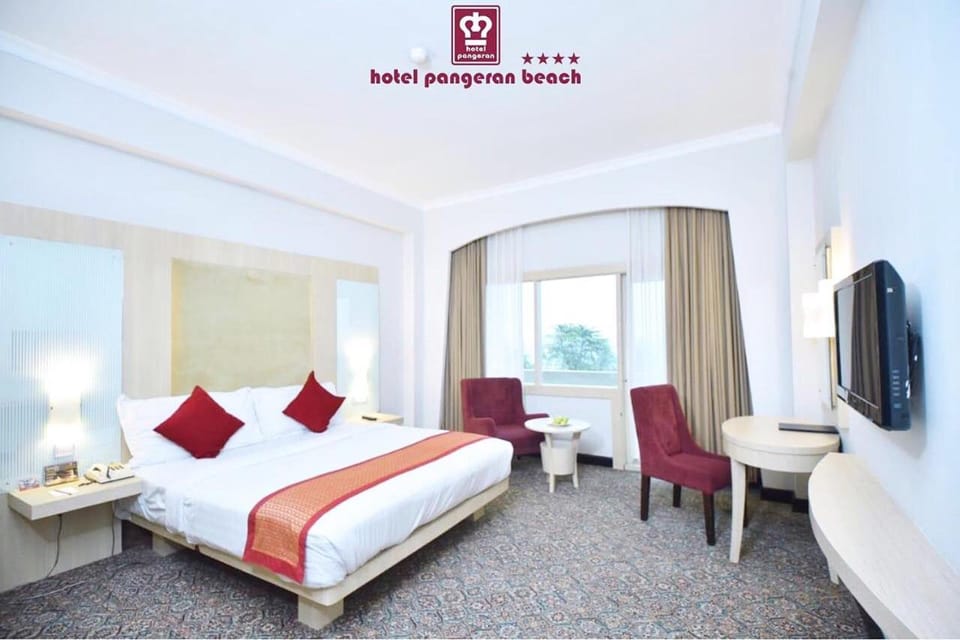 Pangeran Beach Hotel Hotel in Padang