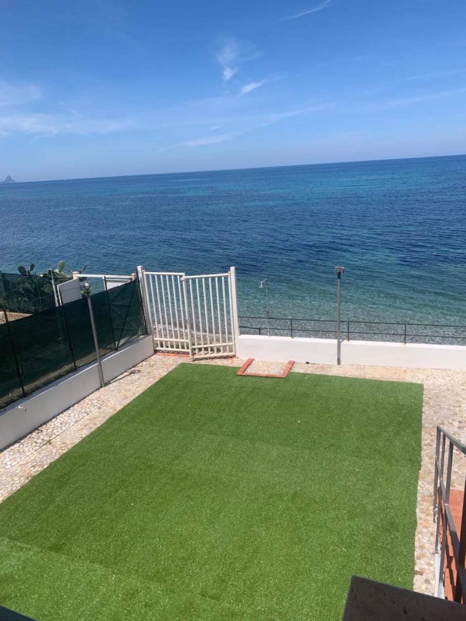 Sfondo Blu Villa sul mare House in Sicily