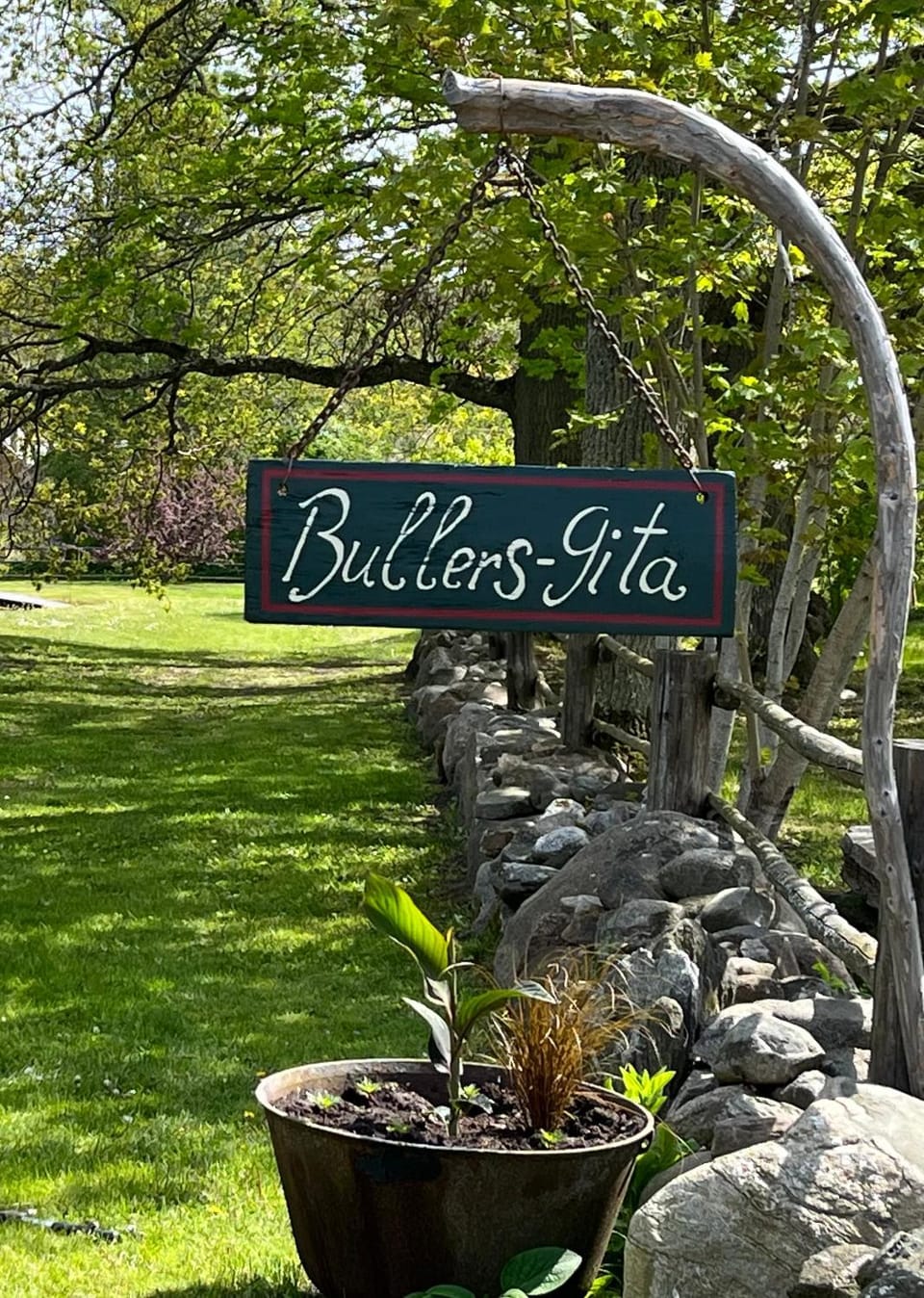 Property logo or sign