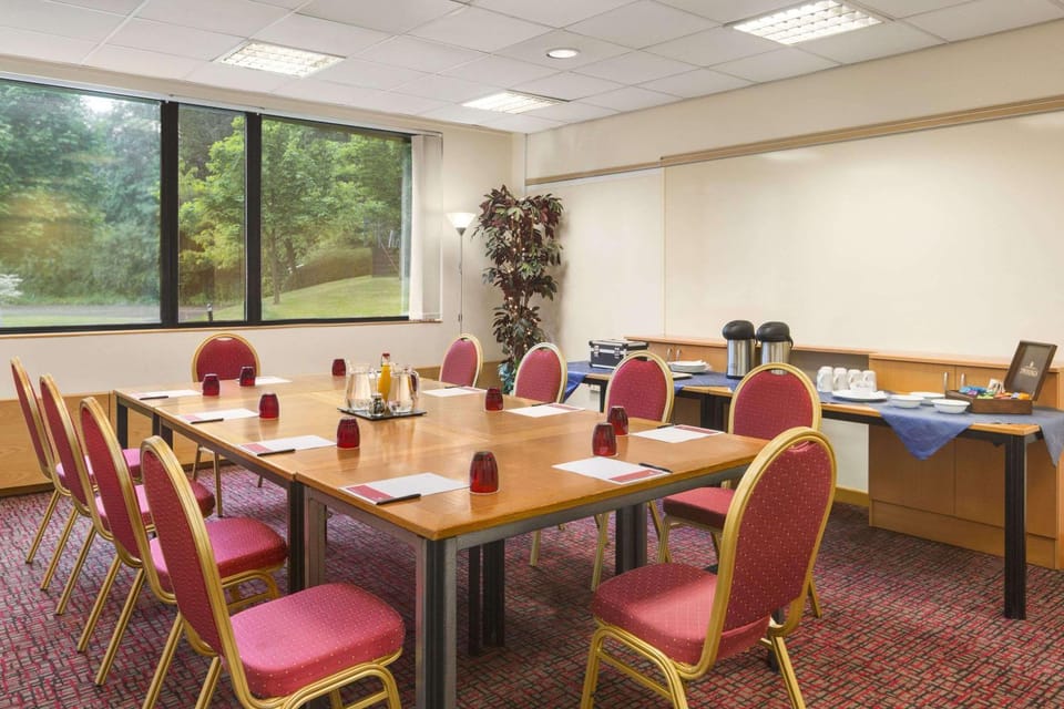 On site, Meeting/conference room