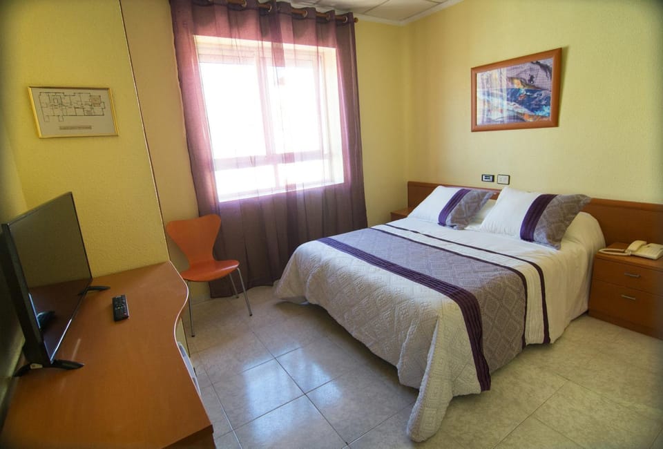 Bed, Street view