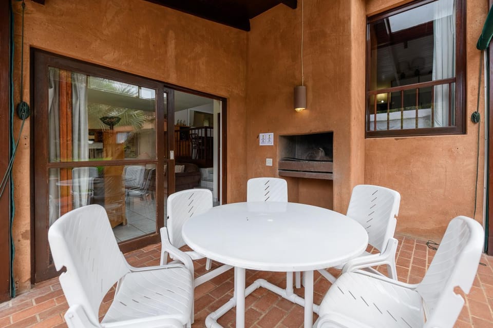 Patio, BBQ facilities