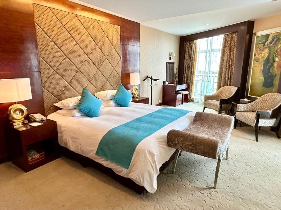 Royal Palace Hotel Haining Hotel in Hangzhou