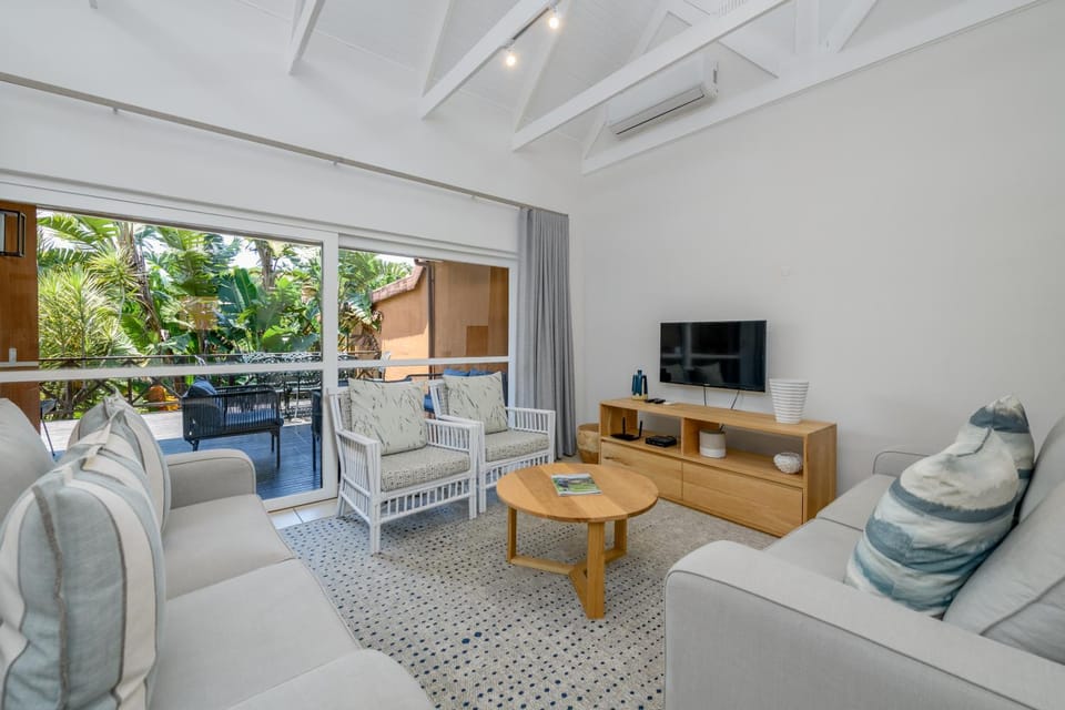Lounge or bar