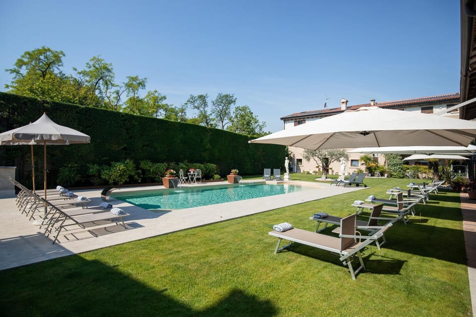 Pool view, Swimming pool