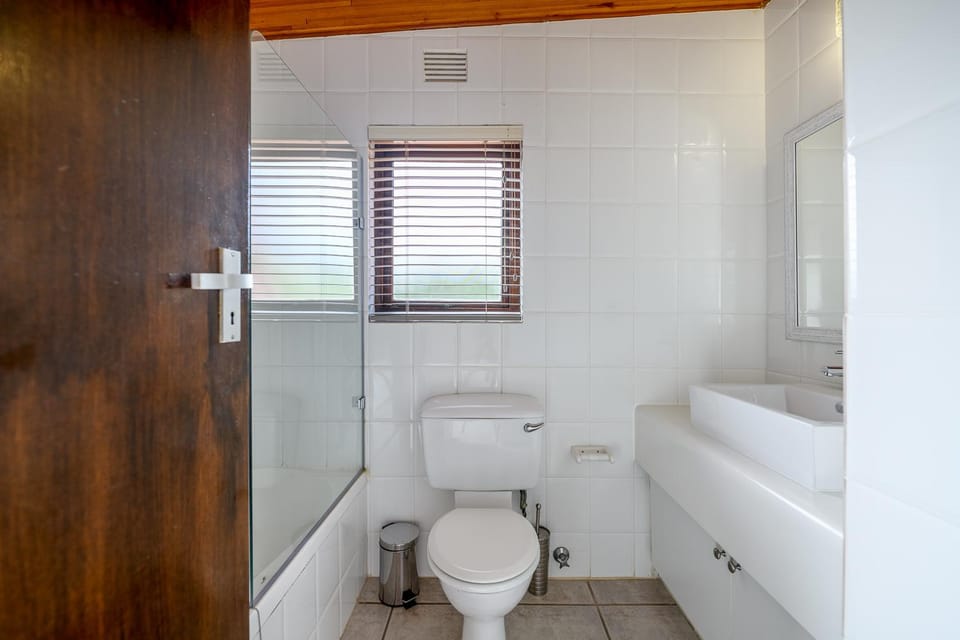 Toilet, Bathroom, Bath