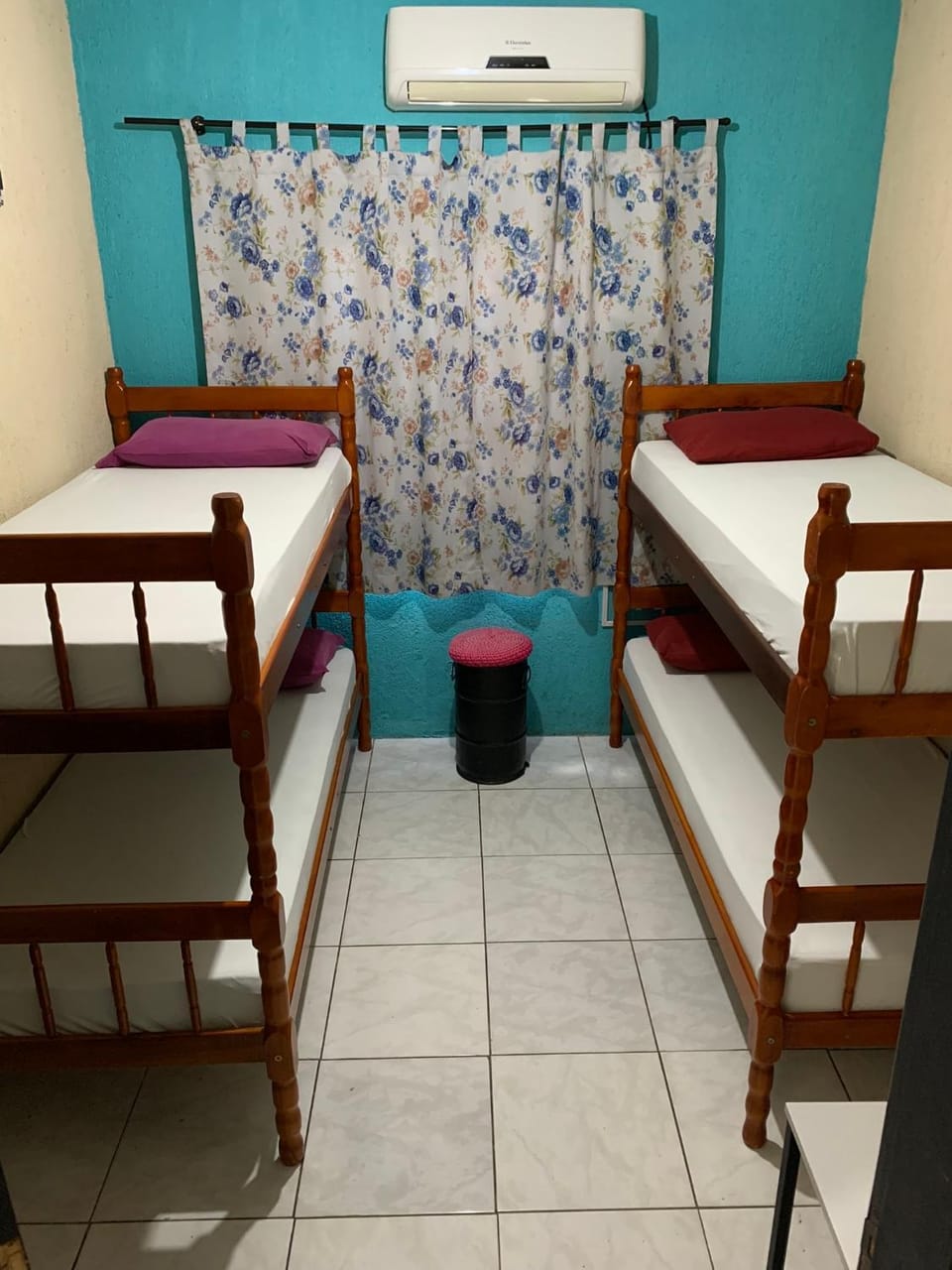Fica, Vai ter Bolo Hostel Hostel in Navegantes