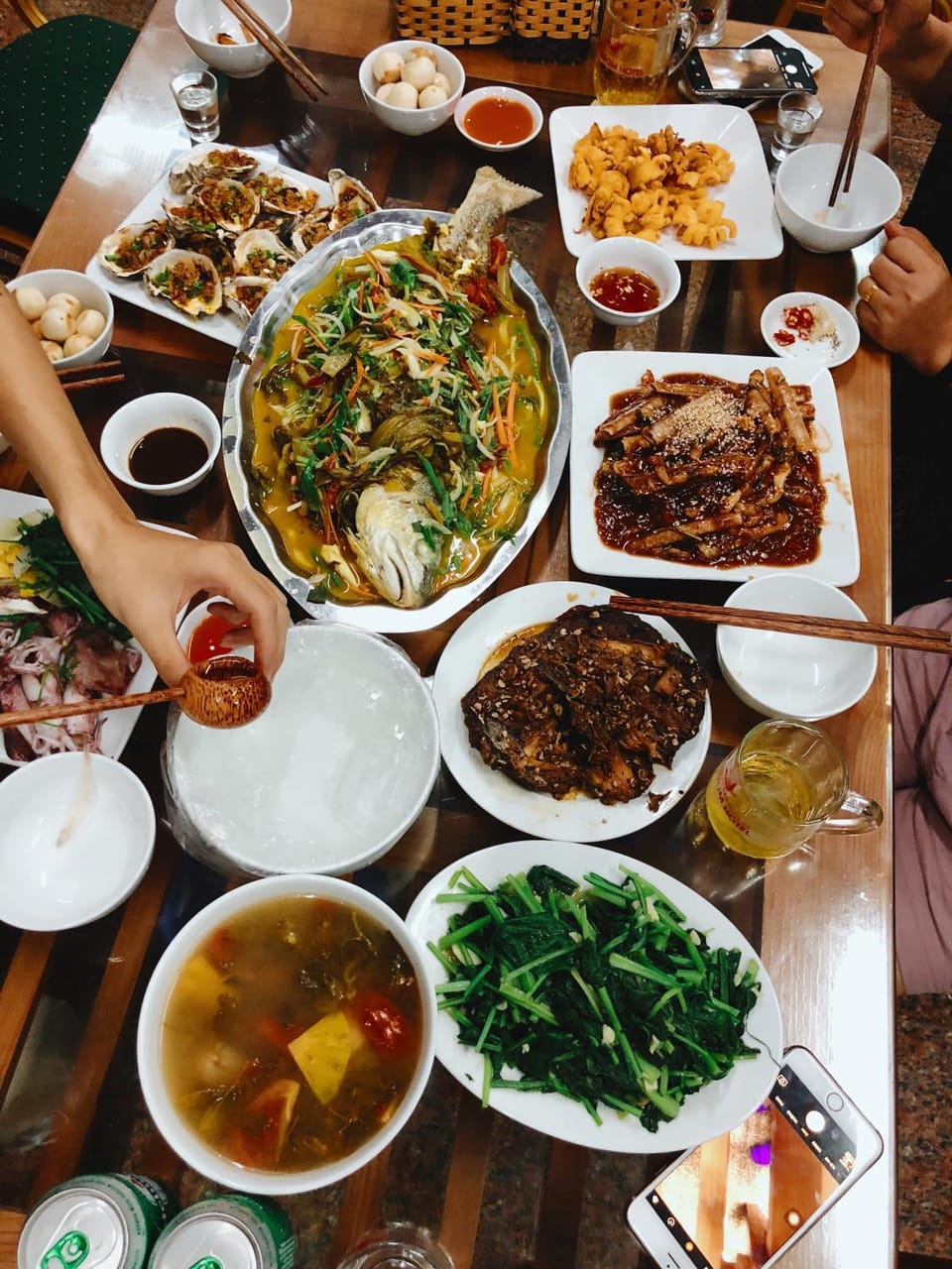 Restaurant/places to eat, Food and drinks, Food, Buffet breakfast, Lunch, Dinner, Drinks