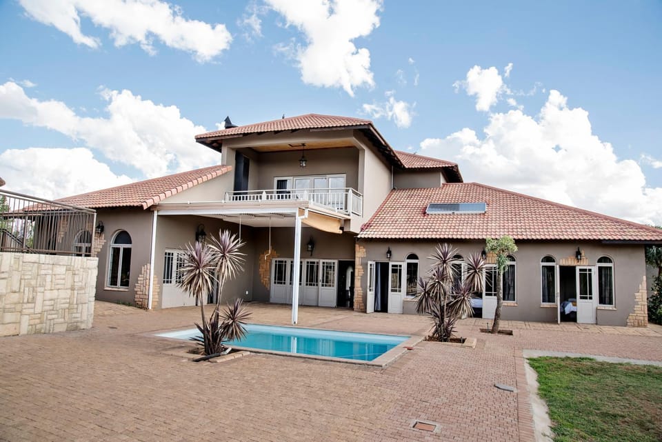 Pool view, Swimming pool, Swimming pool