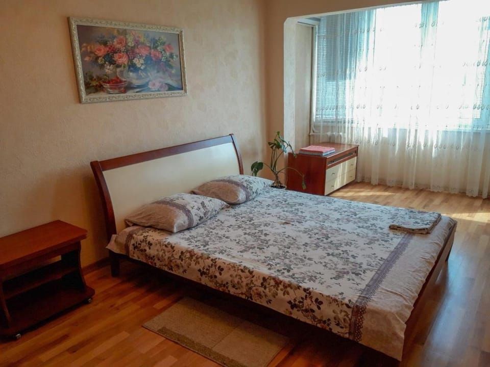 Apartment on Livoberezna metro station Apartment in Kiev City - Kyiv