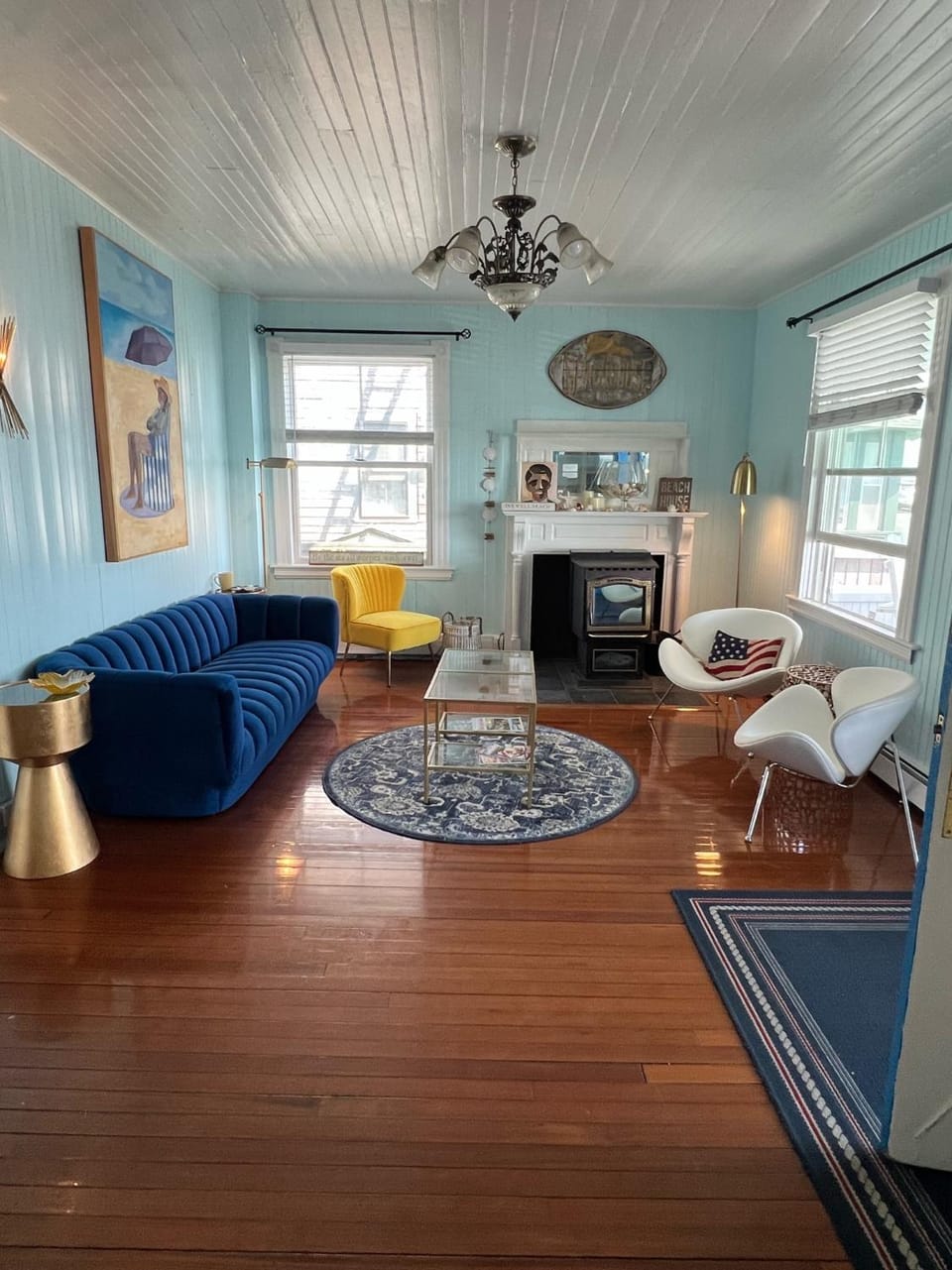 Living room, Seating area