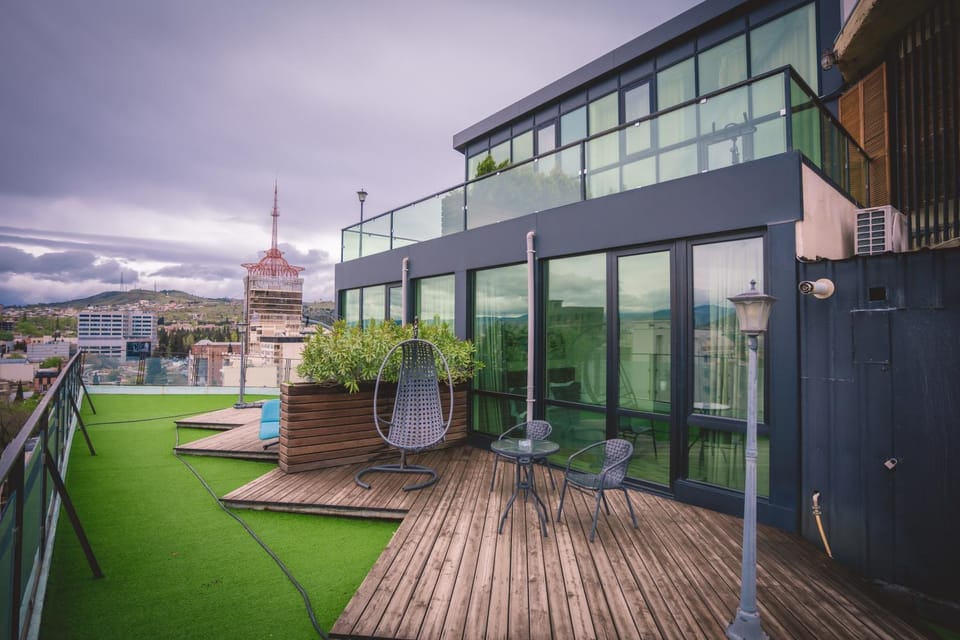 Property building, View (from property/room), Balcony/Terrace, Garden view