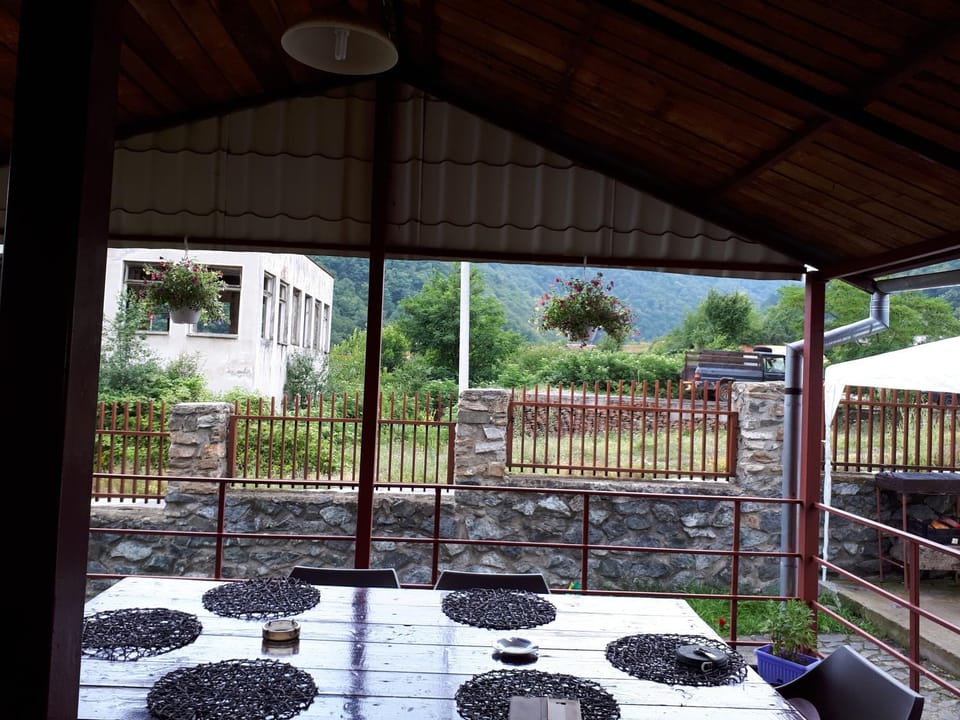 Cabana Beea House in Serbia