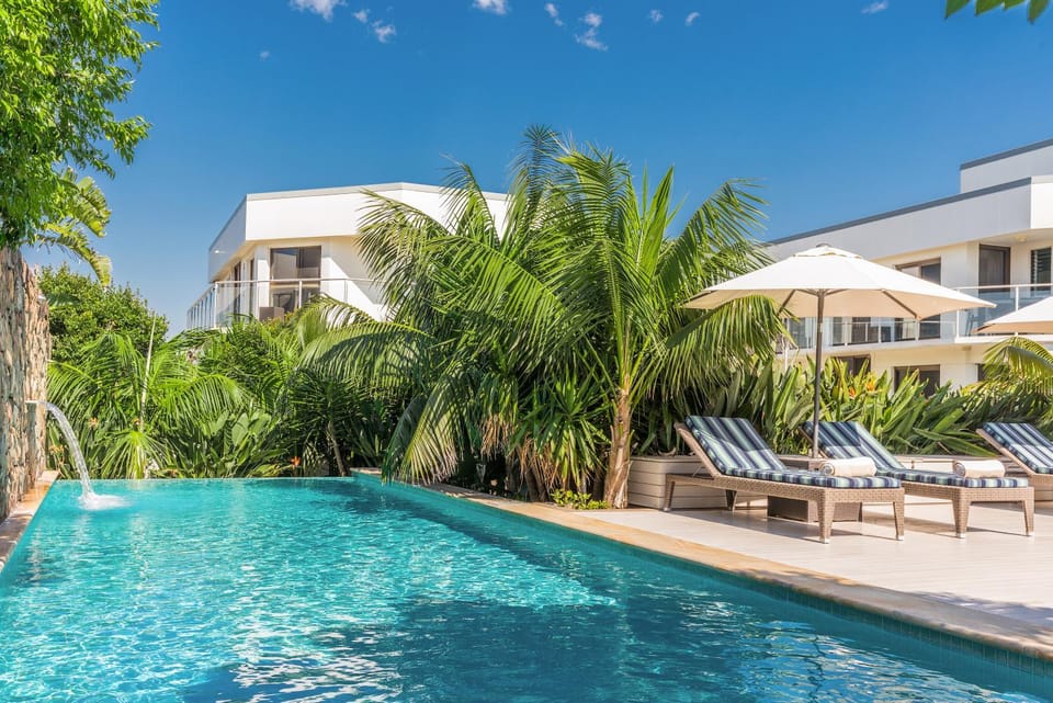 Property building, Swimming pool