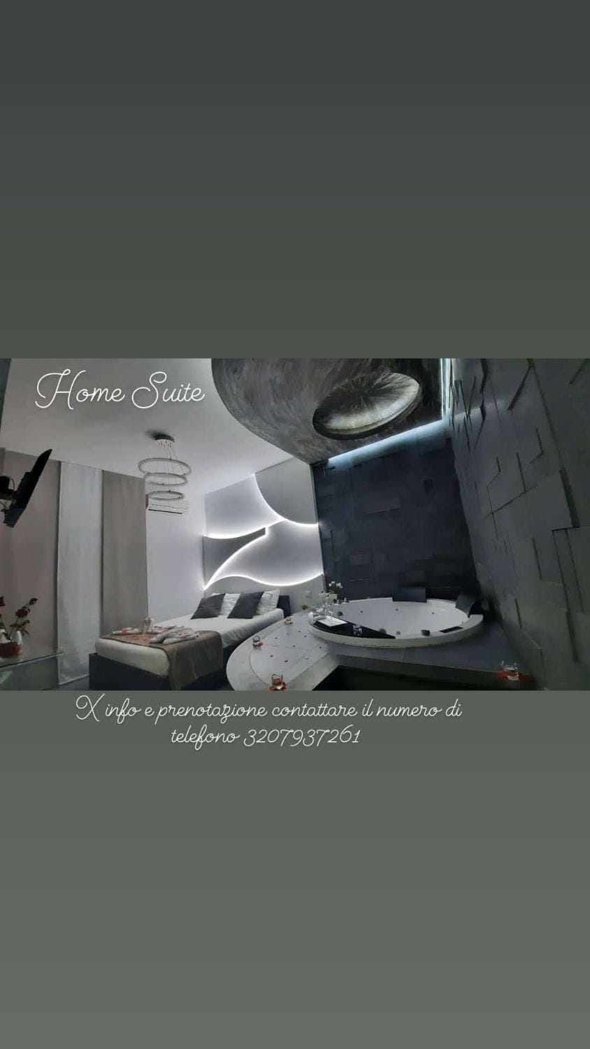 Home Suite House in Catania