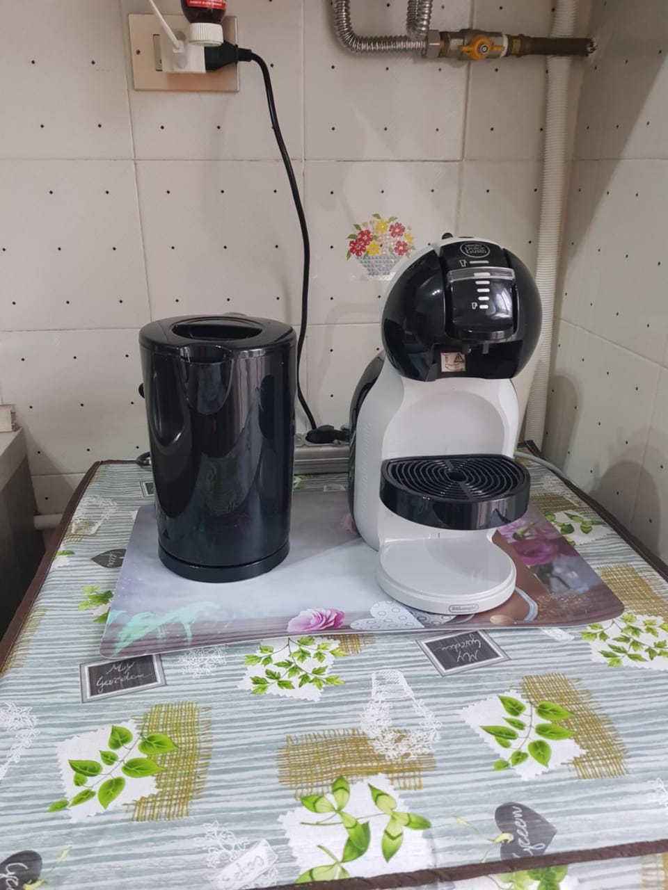 Kitchen or kitchenette, toaster