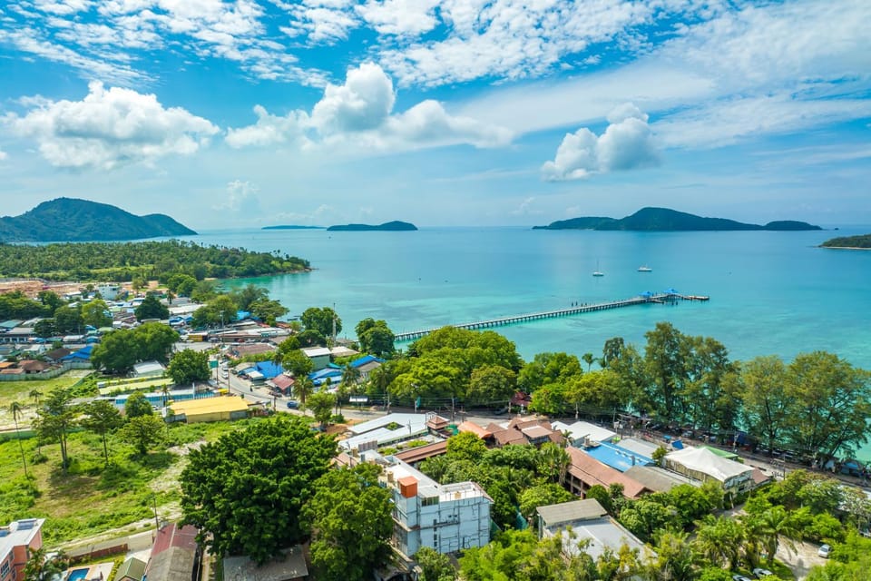 Nearby landmark, Spring, Day, Natural landscape, Bird's eye view, Beach, City view, Lake view, Mountain view, River view, Sea view