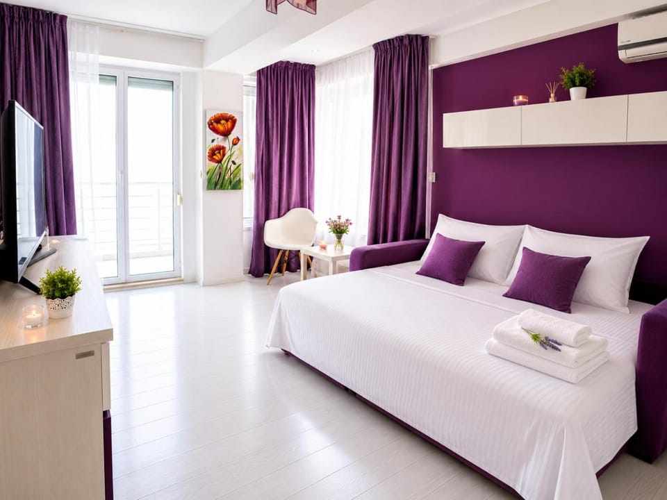 Bed, Photo of the whole room