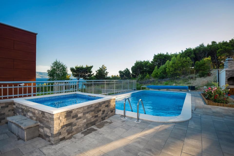 Patio, Seating area, Swimming pool, Swimming pool