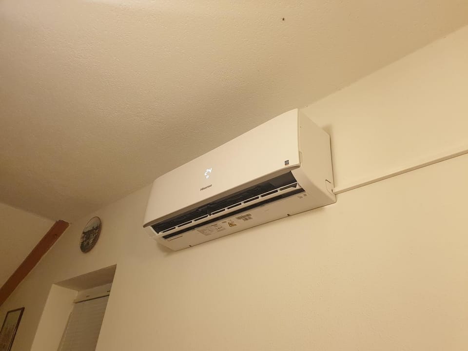 air conditioner, air conditioner