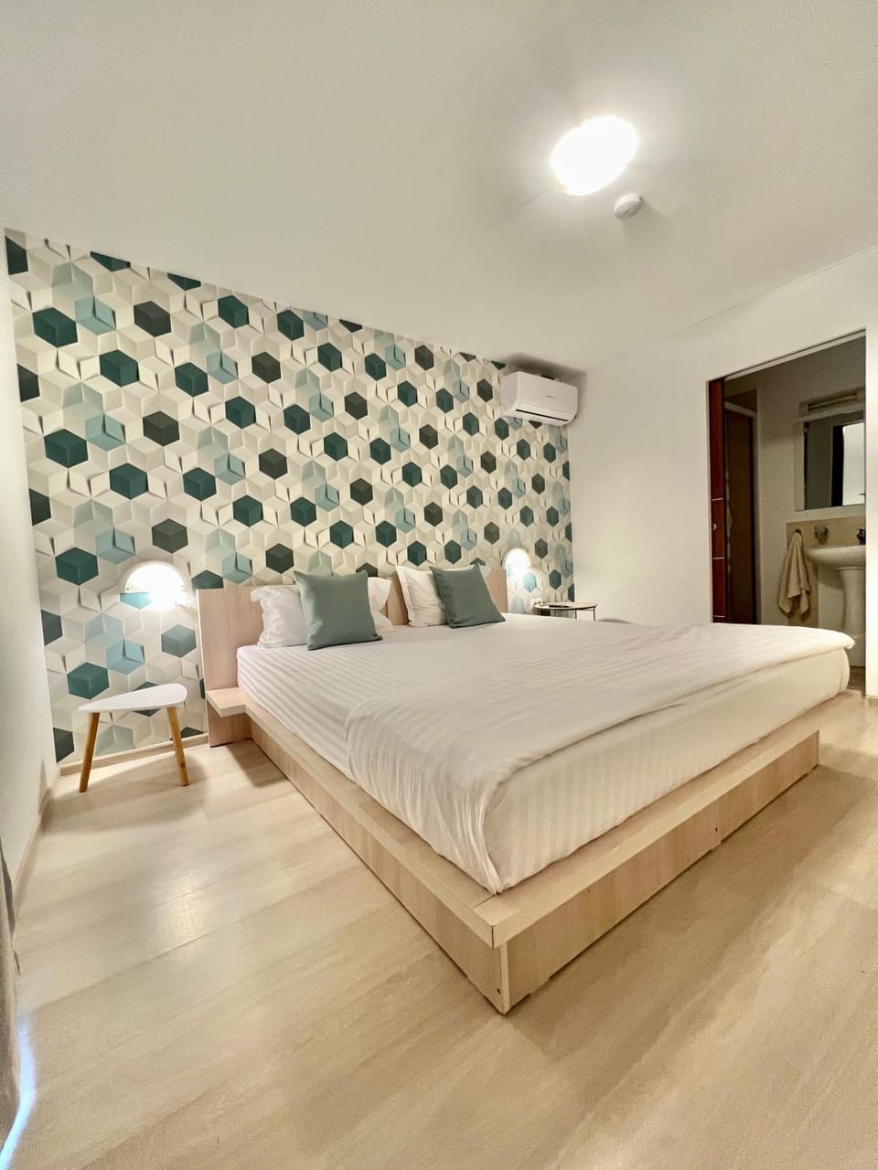 Bed, Bedroom