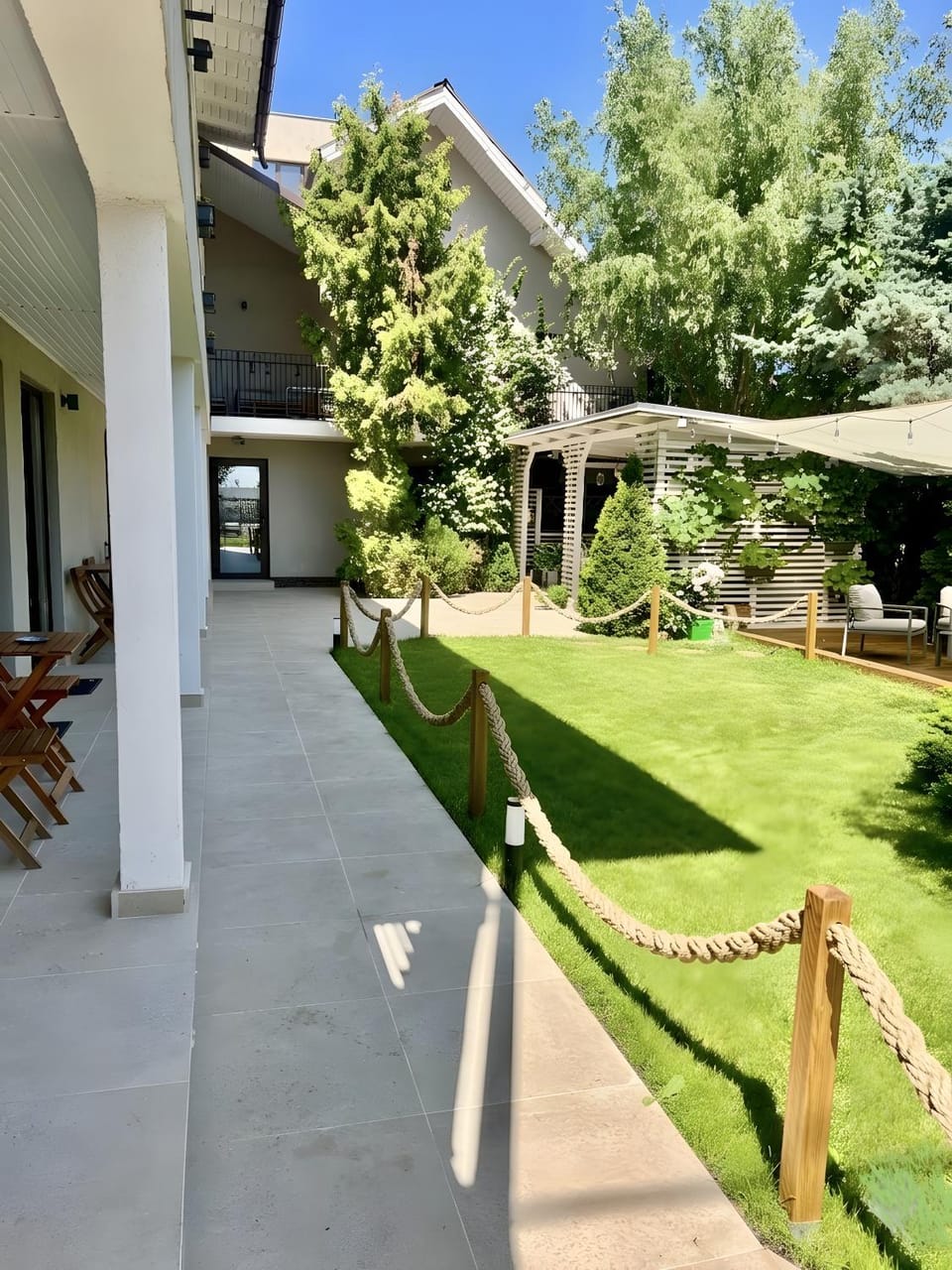 Property building, Natural landscape, Garden, Garden view